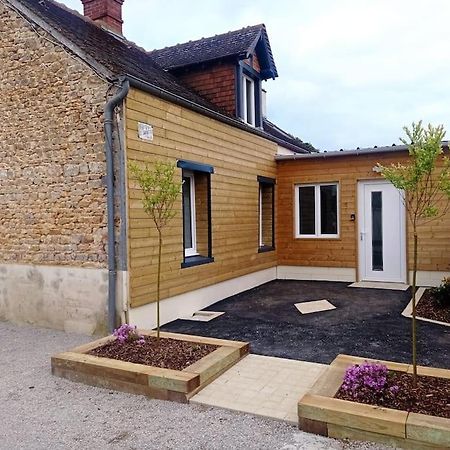Maison De Campagne Avec Cour Sées Kültér fotó